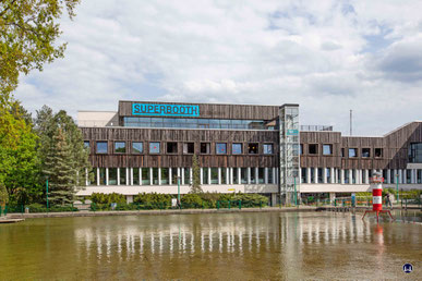 Die "Superbooth" in Köpenick. Europas größte Messe für elektronische Musikinstrumente und Synthesizer.