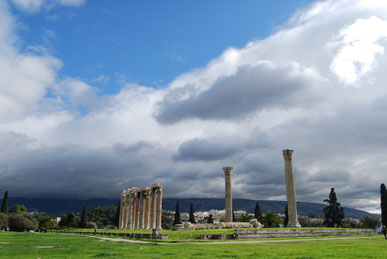 Le temple de Zeus à Athènes en Grèce, voyage à vélo en Grèce, bike touring