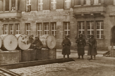 Rätselhafte Fotos. Märzkämpfe 1919.