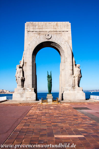 Bild: Monument aux Armées d´Afrique, Marseille