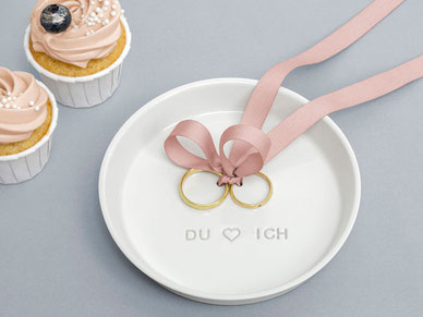 Ringteller, Hochzeit, Porzellan, individualisierbar, customized, Hochzeitsgeschenk, Brautpaar, Hochteitsringe, handmade