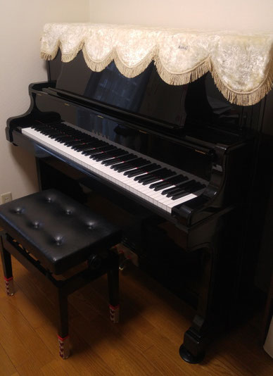 都島教室レッスン室のピアノ
