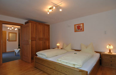 Schlafzimmer im Apartment Fischbach