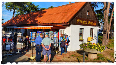 Renate´s Boutique befindet sich am Ausgang des Kurplatzes in Glowe
