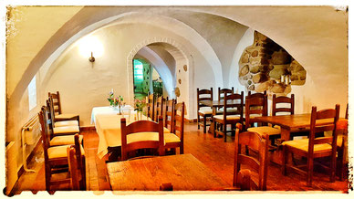 Restaurant "Wrangel" im Kellergewölbe des Schloss Spyker