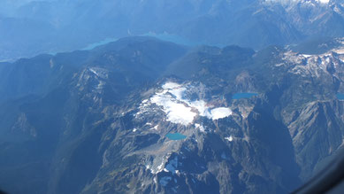 Flug über die Rocky Mountains