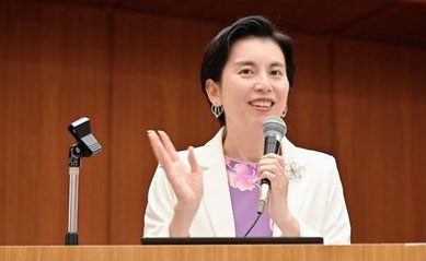 中央労福協　講演　渡辺真由子　女性役員向けシンポジウム　女性活躍　男女共同参画週間　人気講師
