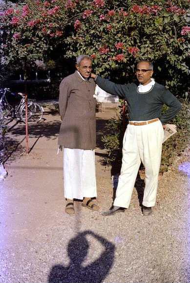 Feram ( L ) with Bhau Kalchuri ; photo taken by David Fenster