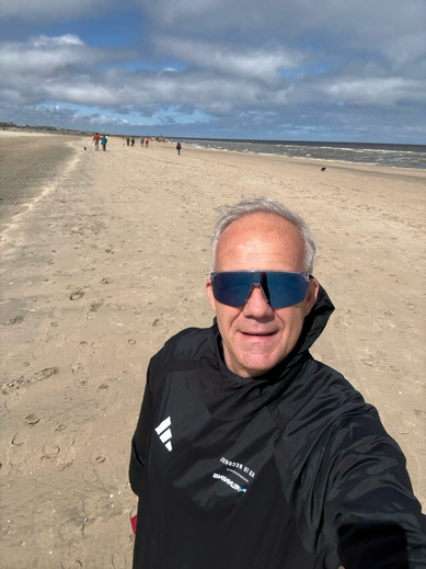 die-weite-des-strandes-perefekt-zum-laufen.jpg