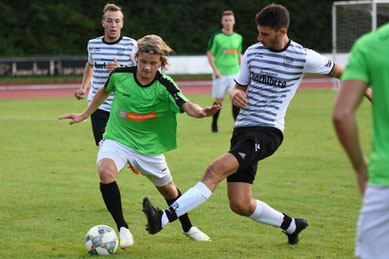 Nico Daffner im Zweikampf
