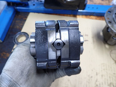 R180デフ その2 R18 - 日産旧車達、特にフェアレディー R180デフ その2 R18 - 日産旧車達、特にフェアレディー