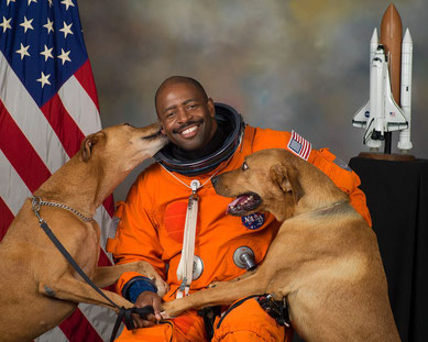 leland melvin contact cosmonaut astronaut celebrity speech booking