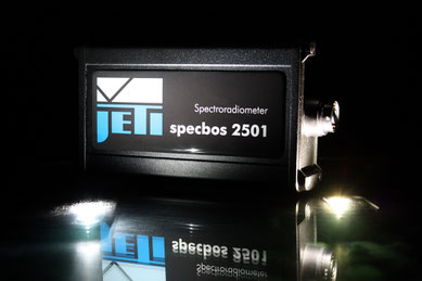 Spektroradiometer der neuesten Generation: JETI specbos 2501. In PANDIA wird integrierte Sensorik für solche Geräte entwickelt, um Licht künftig mit höherer Empfindlichkeit, kürzeren Messzeiten und größerem Dynamikbereich für zahlreiche Anwendungen deutli