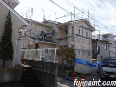 宗像市自由ヶ丘　牧邸　足場架設作業
