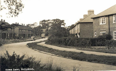 Simms Lane c1952. Image free of copyright from the late Peter Gamble's Virtual Brum website, sadly no longer online. The houses on the left were newly built; those on the right date from between the wars. Thanks to Mick Hill for dating this photograph.