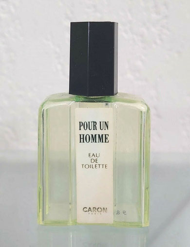 POUR UN HOMME DE CARON - EAU DE TOILETTE : COQUE EN PLASTIQUE AVEC TUBE INSERE AU VERSO