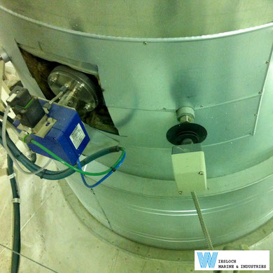 An ATH thermostat in a SAACKE boiler on a ship.