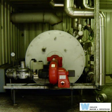 Weishaupt burner installed on a heater in an industrial plant during a service visit, showing the Weishaupt burner motor on the left side, a Siemens SQM10 servomotor on the right side and ATH sensors on the upper right side of the heater.