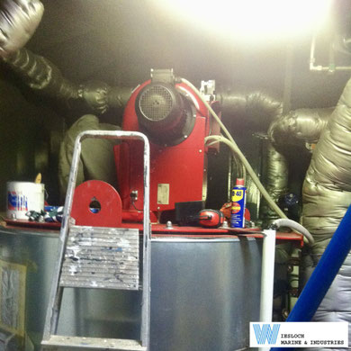 Weishaupt L7Z burner aboard an inland motor tanker carrying liquid cargo, Type C, showing the Weishaupt burner motor, photographed during a service visit.
