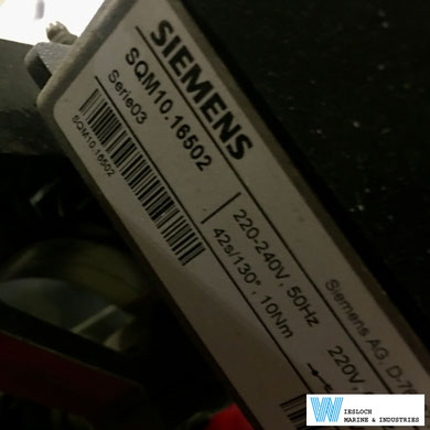 The Siemens SQM10.16502 servomotor.