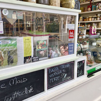 vegan store 83 Mercato Testaccio rome italy