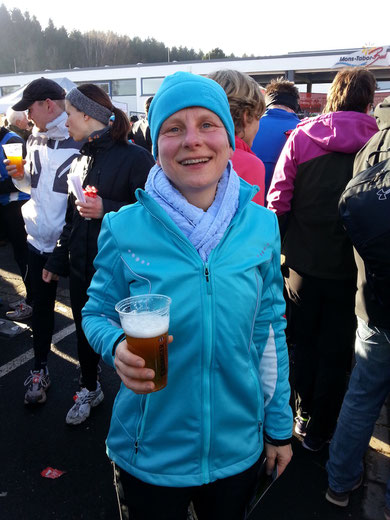 prost erst mal auf den silvesterlauf von gestern und das schöne gute neue jahr 2014 von heute!!!