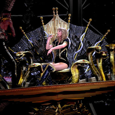 Taylor Swift's reputation Stadium Tour - Taylor Swift Switzerland