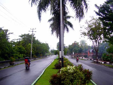 road in singaraja