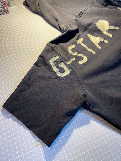 My husband's favourite hoodie is wearable again for another 15 years. © Griselka 2022