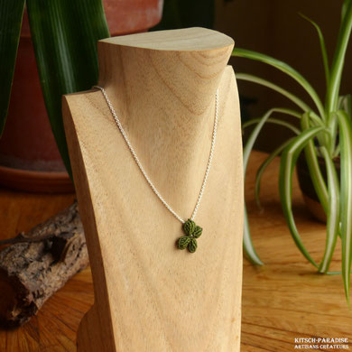 kp kitsch-paradise artisans créateurs création tissage macramé micromacramé couleur nature art collier foret nature naturelovers fleur flores flower