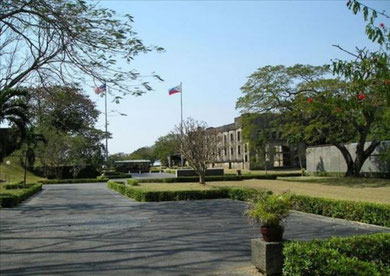 Philippine Flag (Photo Courtesy of M.W. Mansfield on Wikipedia)