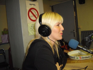 KETY LUCY A LA RADIO RQC