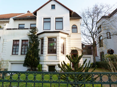 Moderne Maisonettewohnung mit EBK, Balkon + 2 Bäder *RESERVIERT*