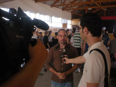 TV3 entrevista Roberto Olivan, director del festival Deltebre Dansa