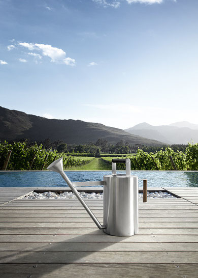 Blomus Verdo watering can awarded by European Consumers Choice