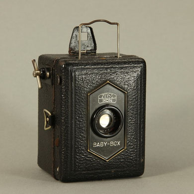 Zeiss Ikon Baby-Box  ©  engel-art.ch