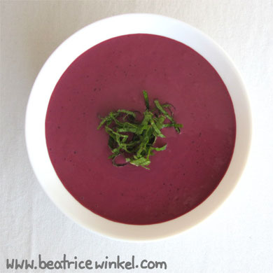 Beatrice Winkel - Beeren-Marzipan-Suppe