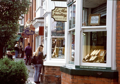 Shops in Vyse Street in the Jewellery Quarter. The source of this photograph is unknown; if any copyright has been breached please contact the author via Feedback.