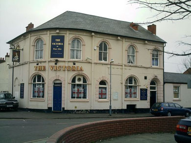The Victoria, Cattell Road. Image courtesy of David Fisher - All Rights Reserved. See Acknowledgements for a link to David Fisher's blog, Brummages.. (or What Is It Like Now?). The pub is currently empty and boarded up.