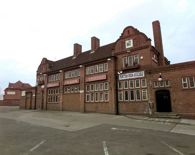 The Glebe pub was at one time called the Cock & Bull.