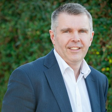 Mike Perry, independent Financial protection consultant Wheathampstead businesses, hertfordshire