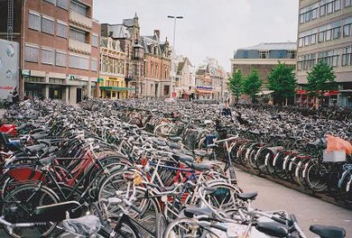 ライデン中央駅駅前 Leiden Central Station, Netherlands