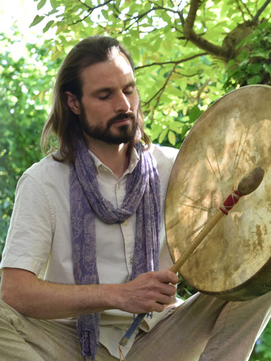 Alexander Schug - Heilende Klänge| Perkussion | Sound-Healing | Seelengesang | Coach
