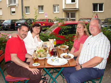 Ben & Barb Simpson (right) with German tour director Petra and friend in Munich. 2007