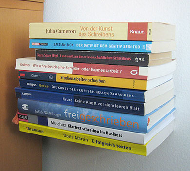 Unsichtbares Bücherregal