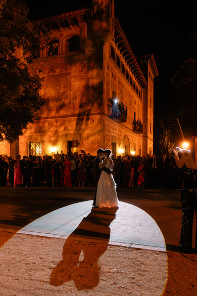 live music violin and piano for exclusive weddings in Barcelona Spain