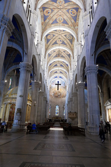 ルッカ Lucca 1 イタリア聖堂巡礼