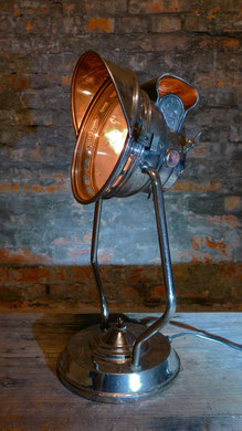 Findling-Lampe "Mineur"; Karbidlampenkopf + alter Lampenfuss; neigbar; 12V; verkauft