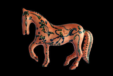 Horse Lipicanec 1 30 cm x 37 cm x 13 cm porcelain,terzo fuoco.2012