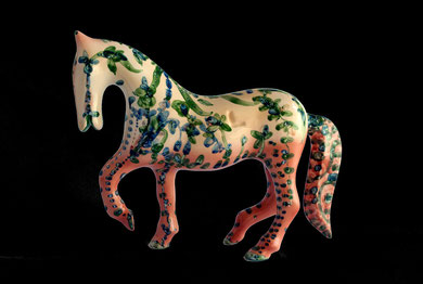 Horse Lipicanec 7 30 cm x 37 cm x 13 cm porcelain,terzo fuoco.2012